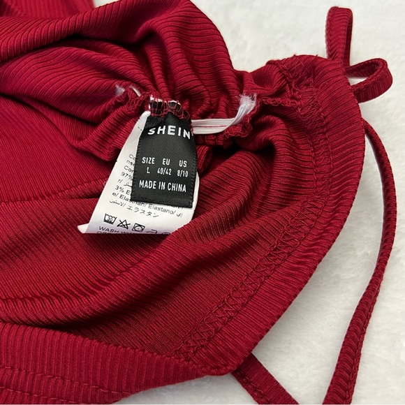 Scoop Neck Ruched Side Crop Tee Burgundy Large - Picture 8 of 11